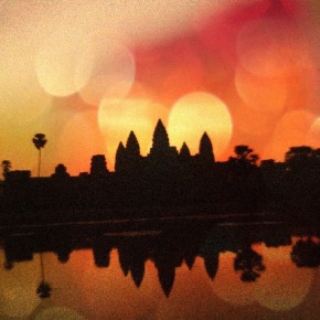 Best Things to Do Cambodia: Waking Up at the Crack of Dawn to Witness Sunrise at Angkor Wat